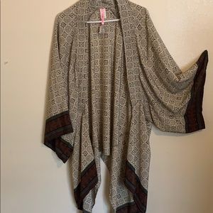 Shuriken print oriental style kimono